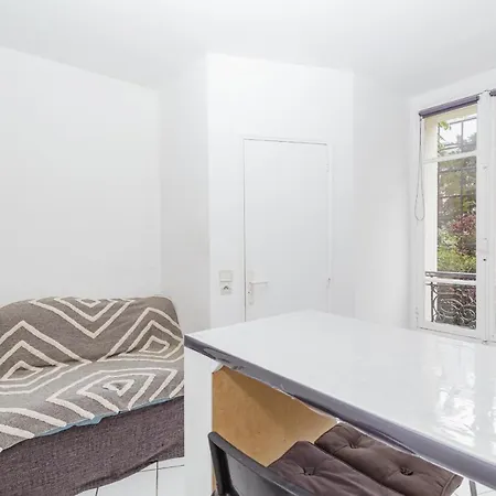Апартаменты Elegant Bright Apt *
